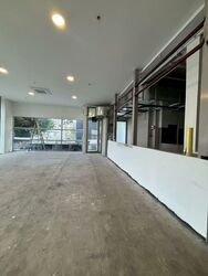 Hola Centre (D14), Retail #556786761